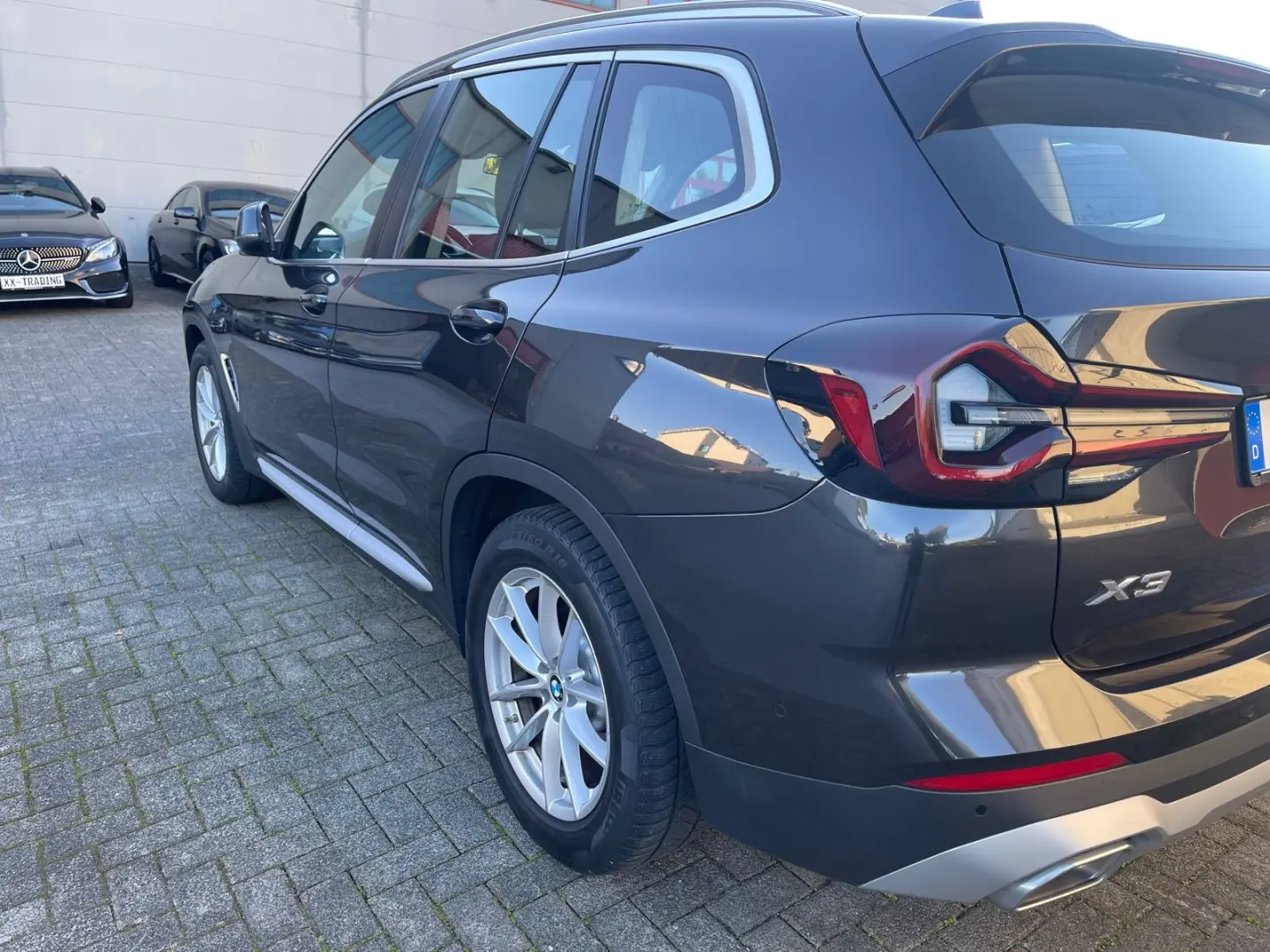 X3 xDrive 20 d LEDER NAVI AUT. NEUES MODELL