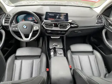X3 xDrive 20 d LEDER NAVI AUT. NEUES MODELL