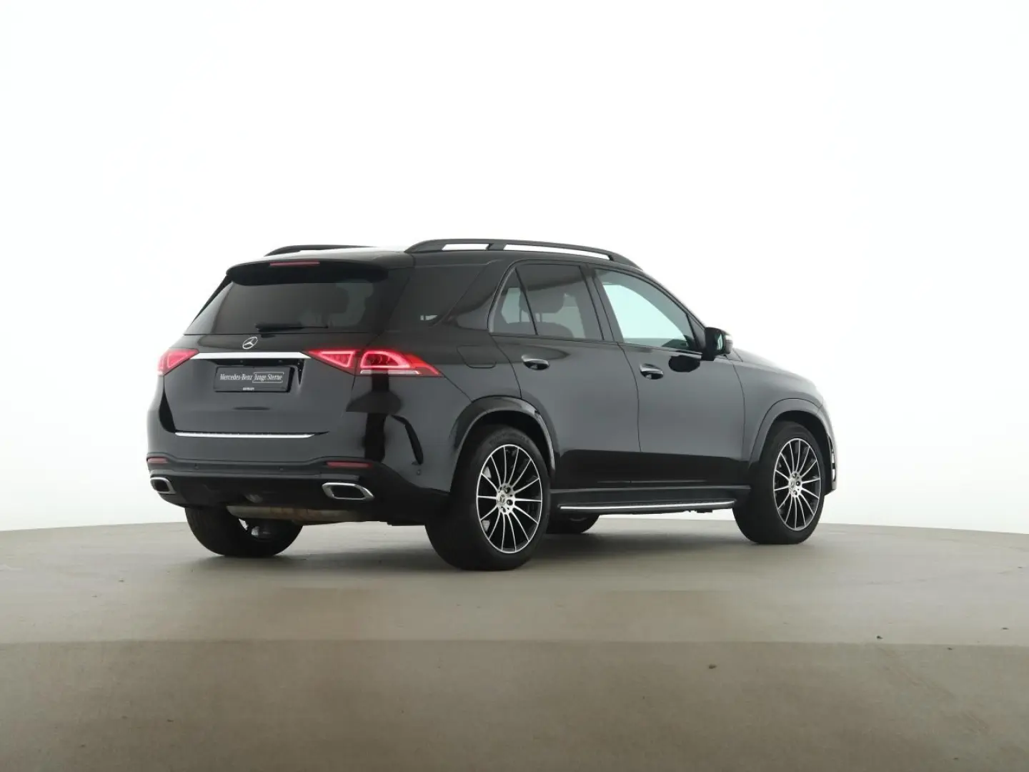 GLE 450 4M AMG Night Distronic AHK Airmatic 360