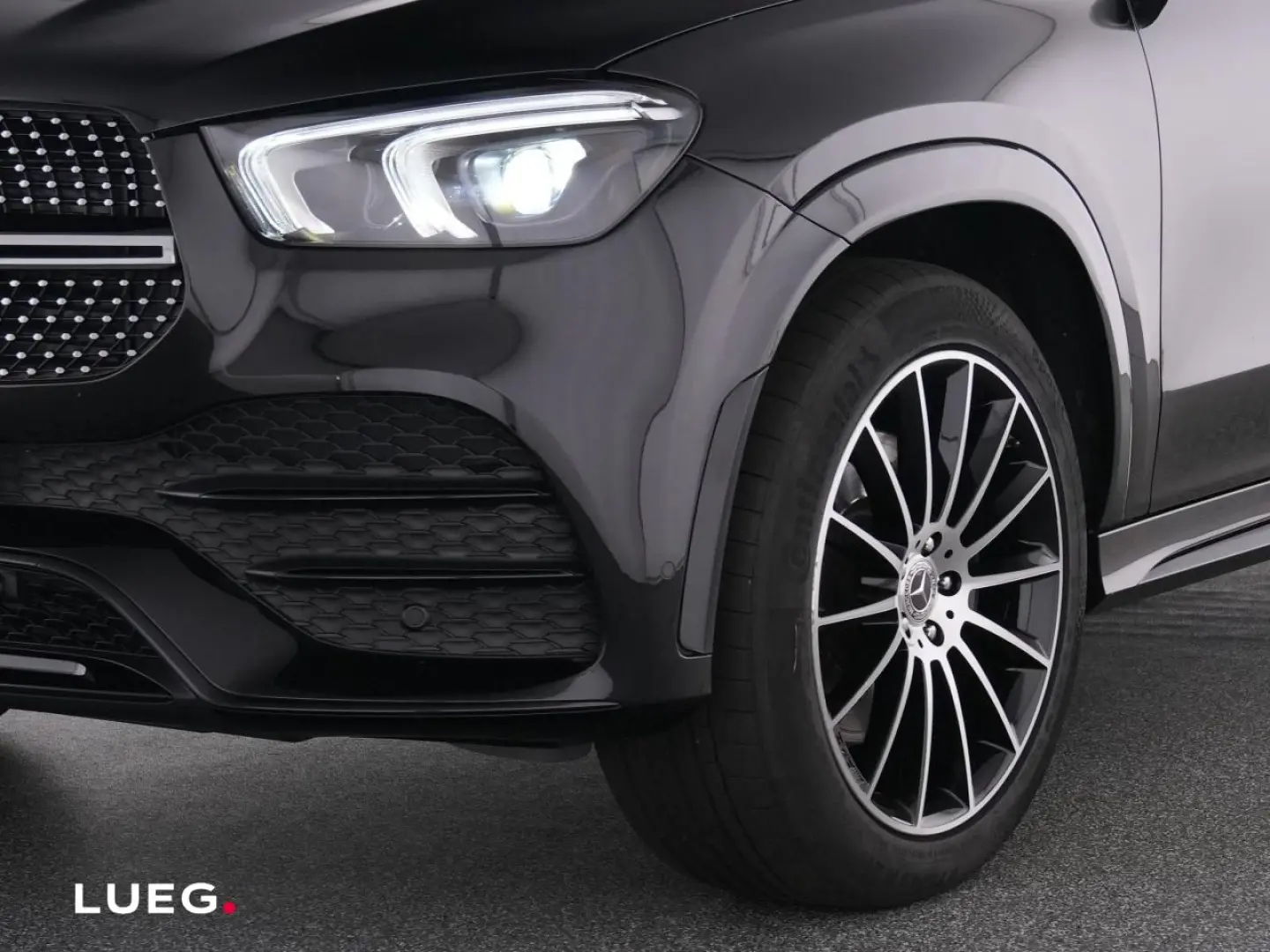 GLE 400 d 4M AMG MBUX Pano Airm Keyl Burm AHK 21