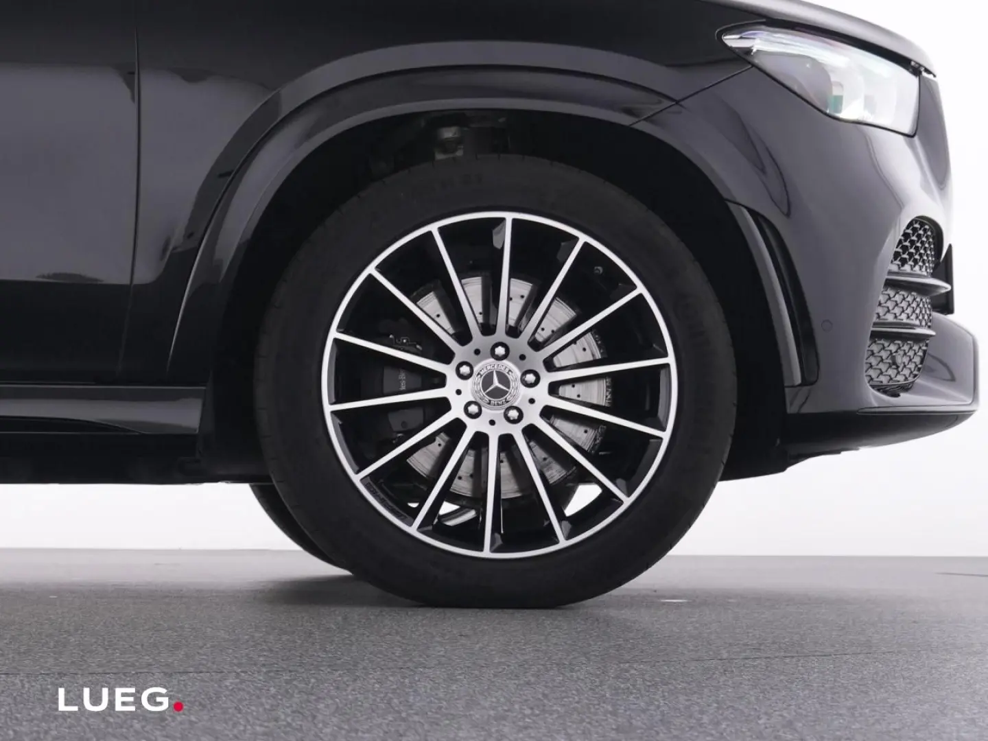 GLE 400 d 4M AMG MBUX Pano Airm Keyl Burm AHK 21