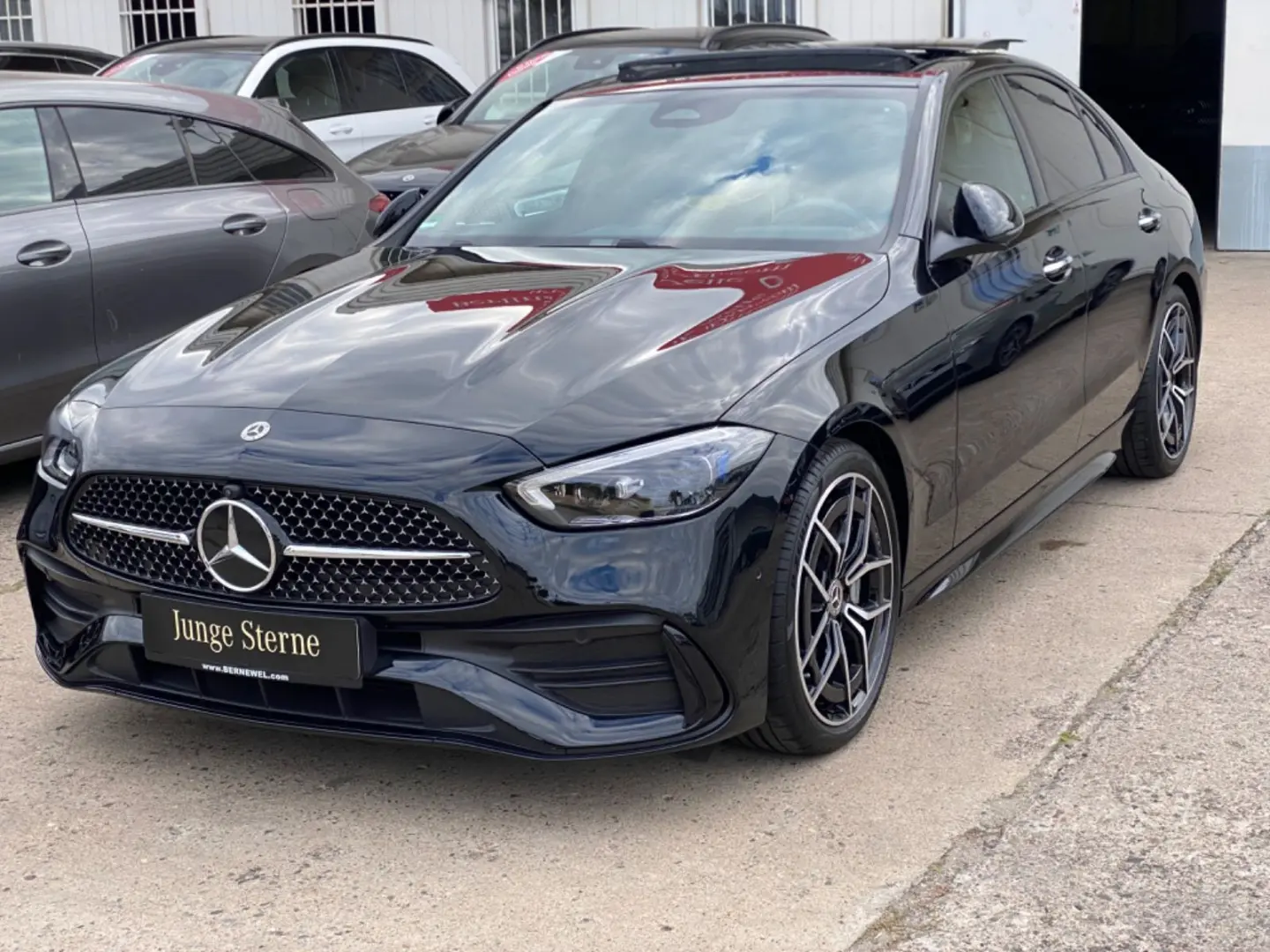 C180 AMG Pano_360_Leder_Memory_Keyless_DigitalLi