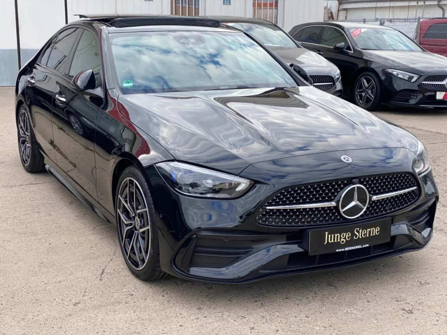C180 AMG Pano_360_Leder_Memory_Keyless_DigitalLi
