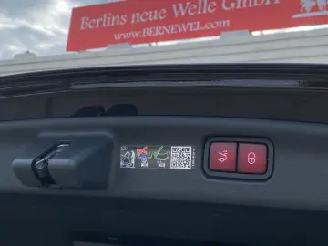 C180 AMG Pano_360_Leder_Memory_Keyless_DigitalLi