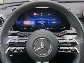 C180 AMG Pano_360_Leder_Memory_Keyless_DigitalLi