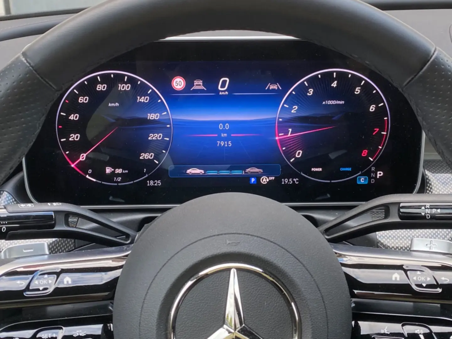 C180 AMG Pano_360_Leder_Memory_Keyless_DigitalLi