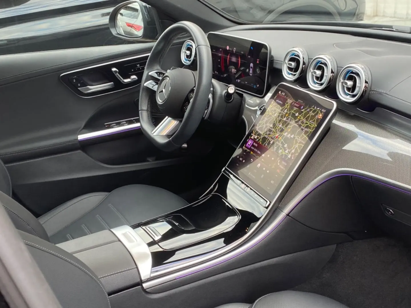 C180 AMG Pano_360_Leder_Memory_Keyless_DigitalLi