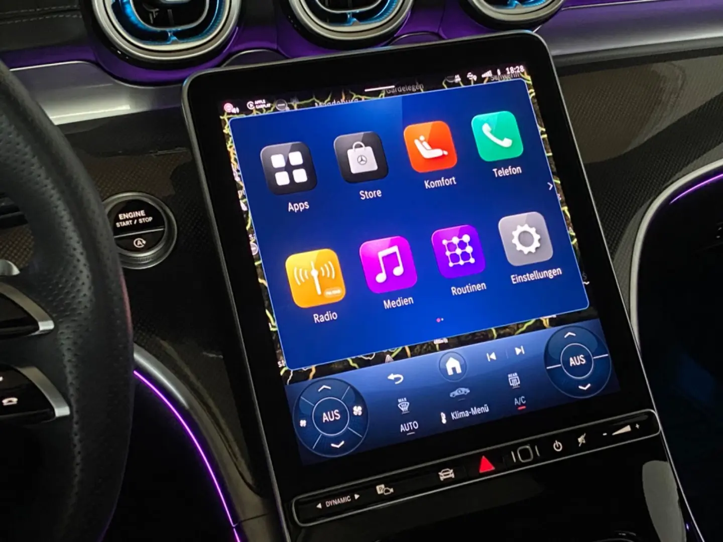 C180 AMG Pano_360_Leder_Memory_Keyless_DigitalLi