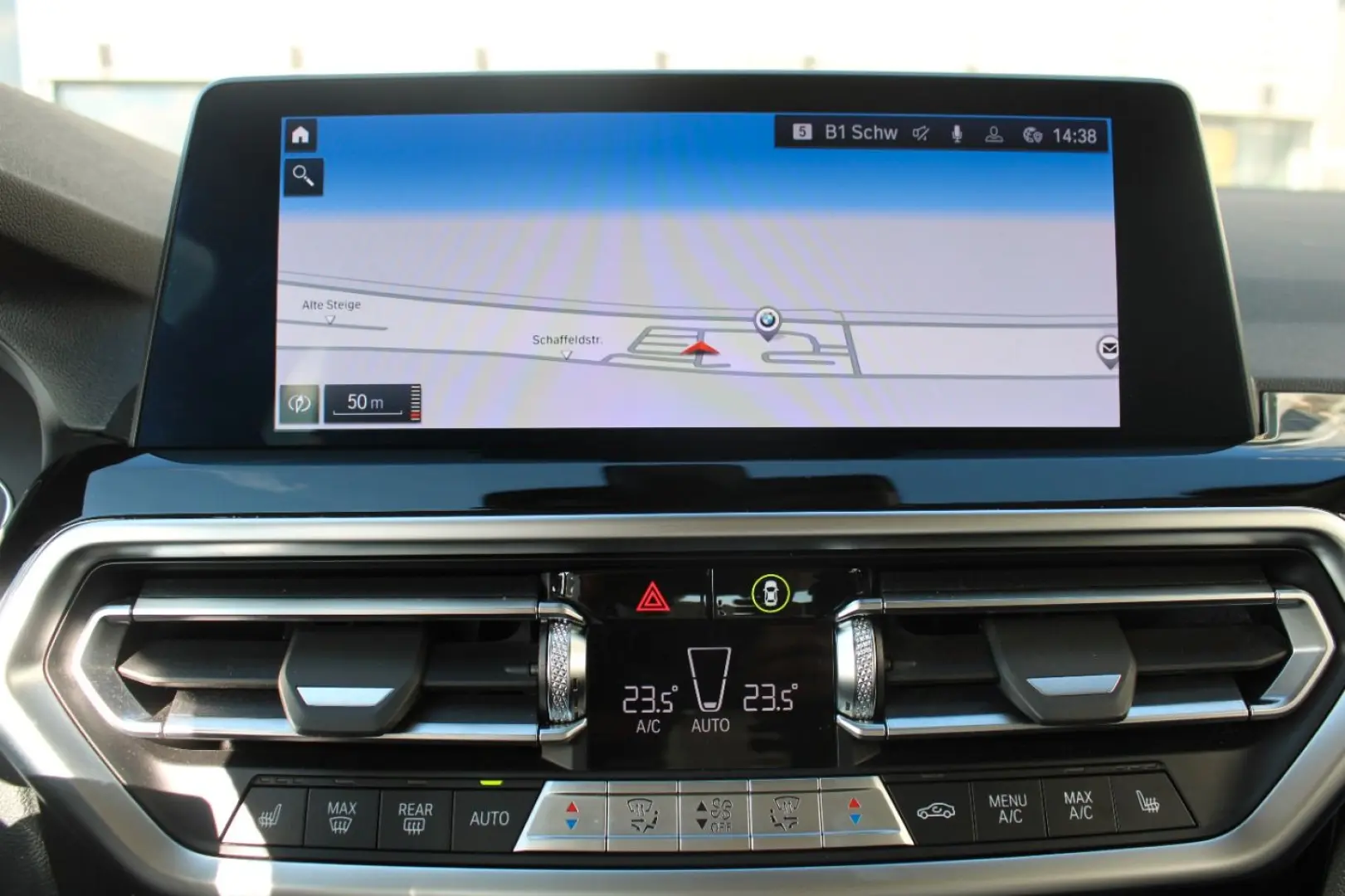 X3 xDrive20d Navi LED ACC Sportsitze AHK Kamera