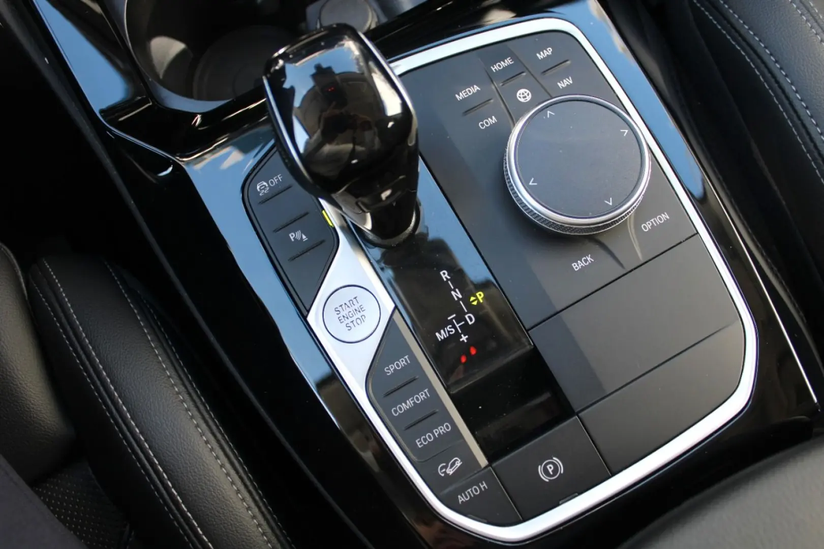 X3 xDrive20d Navi LED ACC Sportsitze AHK Kamera