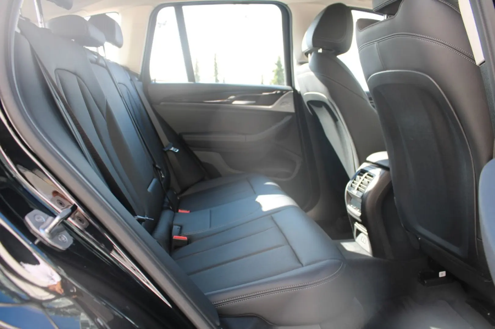 X3 xDrive20d Navi LED ACC Sportsitze AHK Kamera