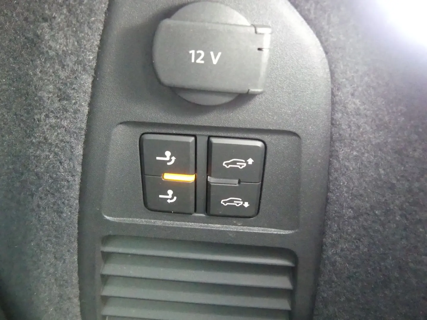 Touareg 3.0 TDI 4Mot R Line MATRIX SOFT MASSAGE