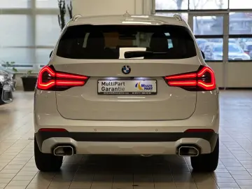 X3 xDrive 20d Aut Navi AHK ParkAss SportSitze