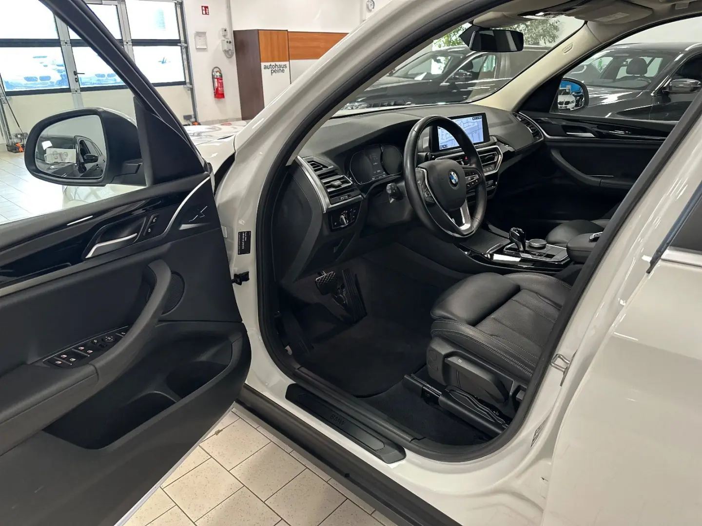 X3 xDrive 20d Aut Navi AHK ParkAss SportSitze