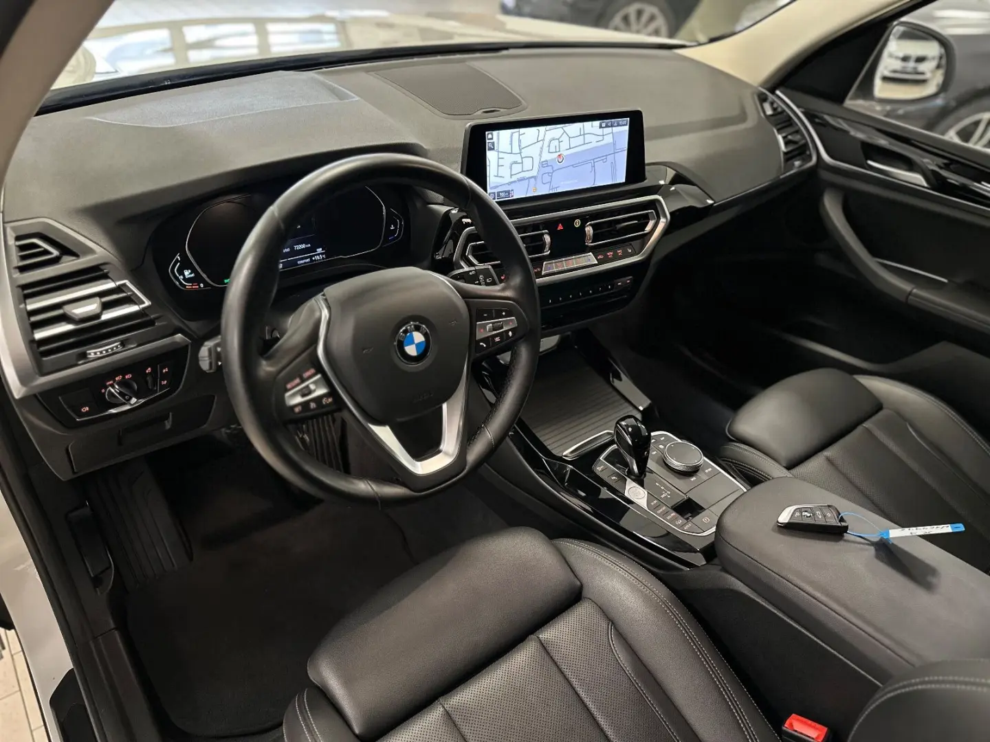X3 xDrive 20d Aut Navi AHK ParkAss SportSitze