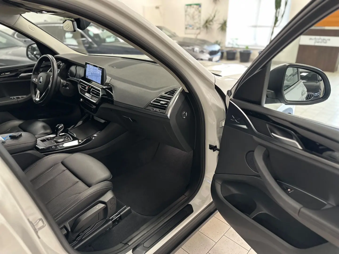 X3 xDrive 20d Aut Navi AHK ParkAss SportSitze