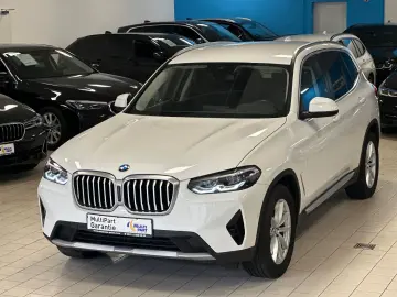 X3 xDrive 20d Aut Navi AHK ParkAss SportSitze
