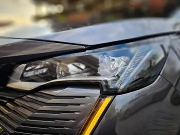 Peugeot 3008 PHEV 300 EAT8 4X4 GT