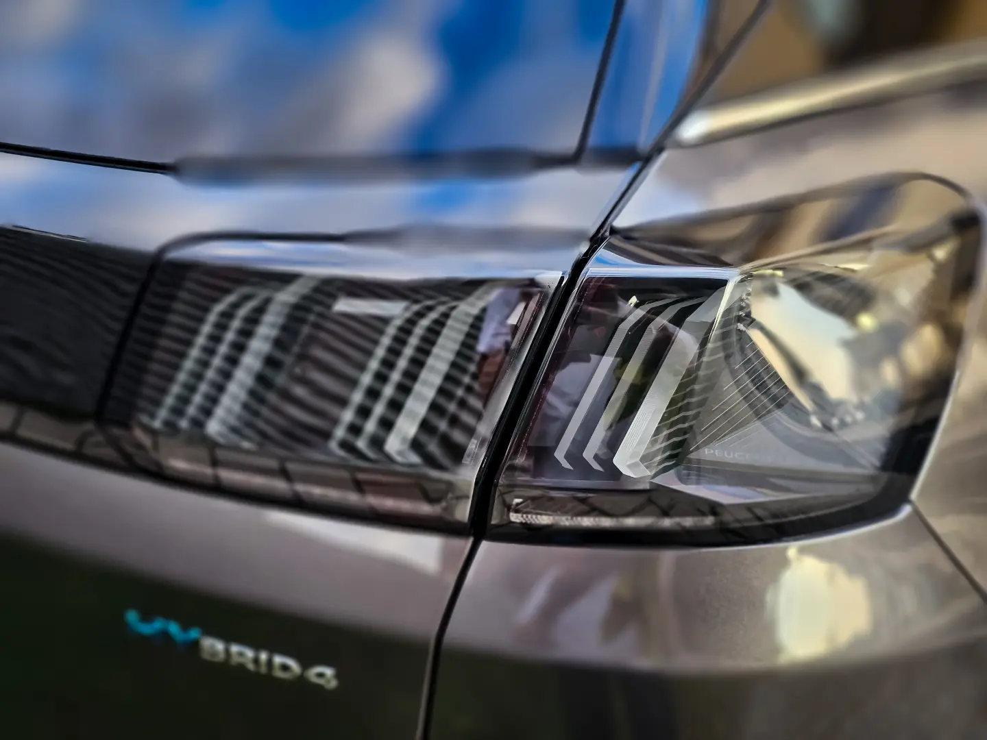 Peugeot 3008 PHEV 300 EAT8 4X4 GT