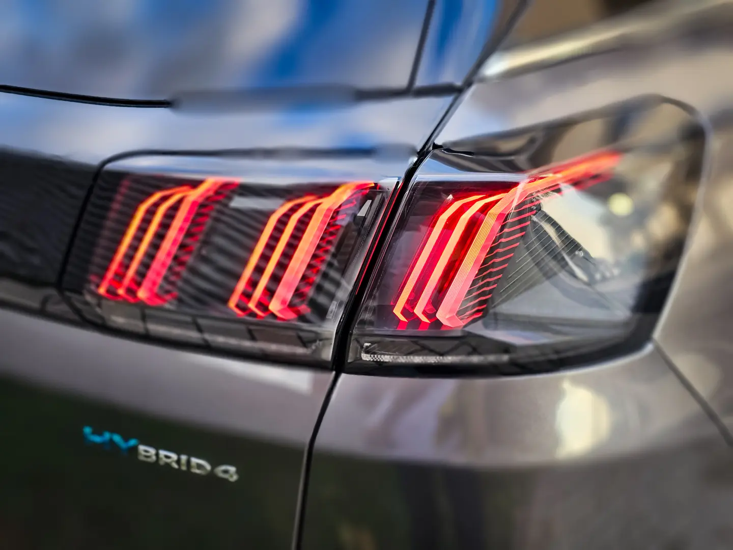 Peugeot 3008 PHEV 300 EAT8 4X4 GT