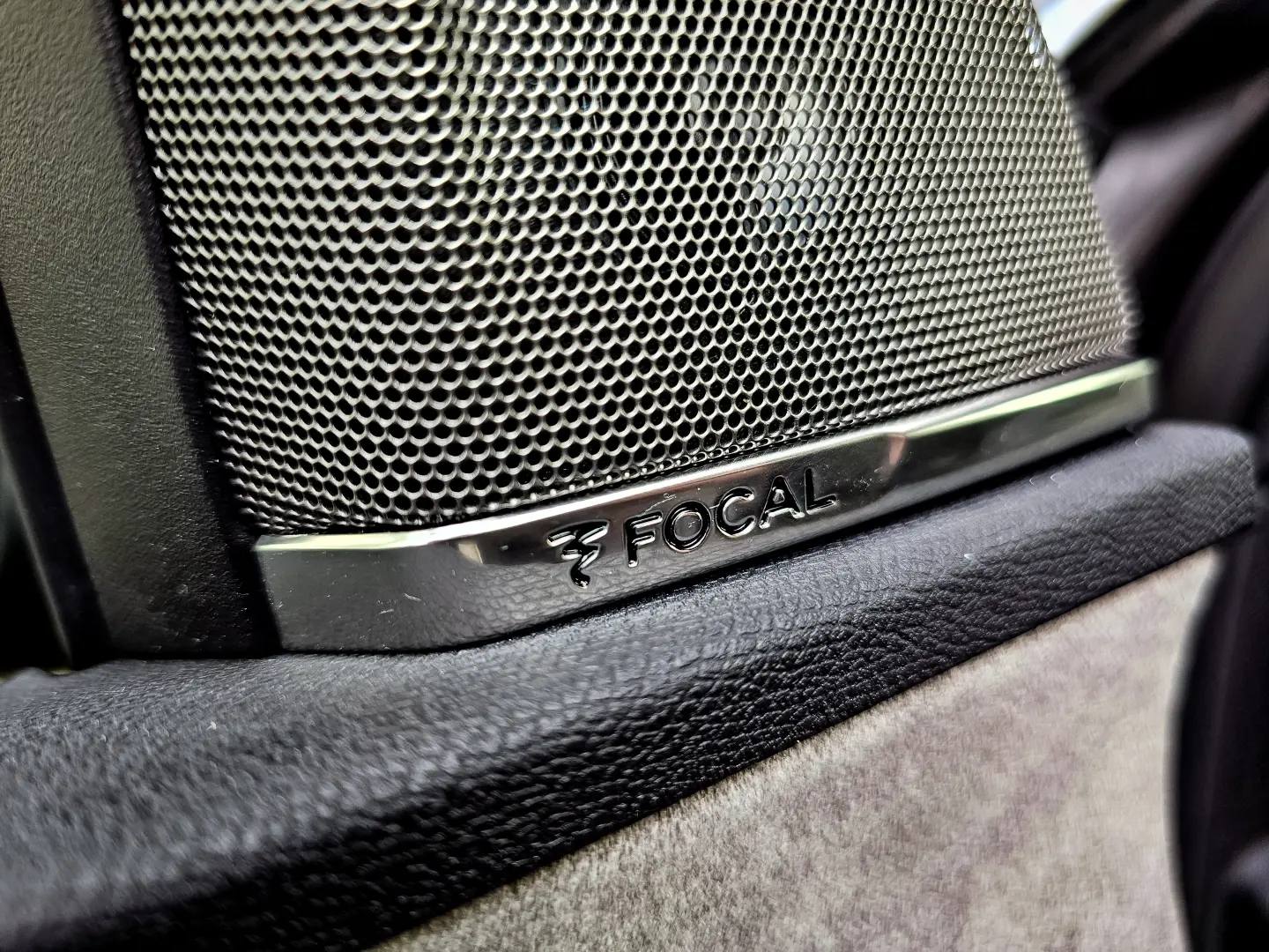 Peugeot 3008 PHEV 300 EAT8 4X4 GT