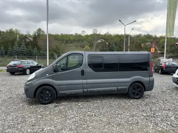 Renault Trafic 2.0 dCi