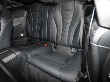 M850i xDrive Coupé M Technik Paket DA Prof. Lase