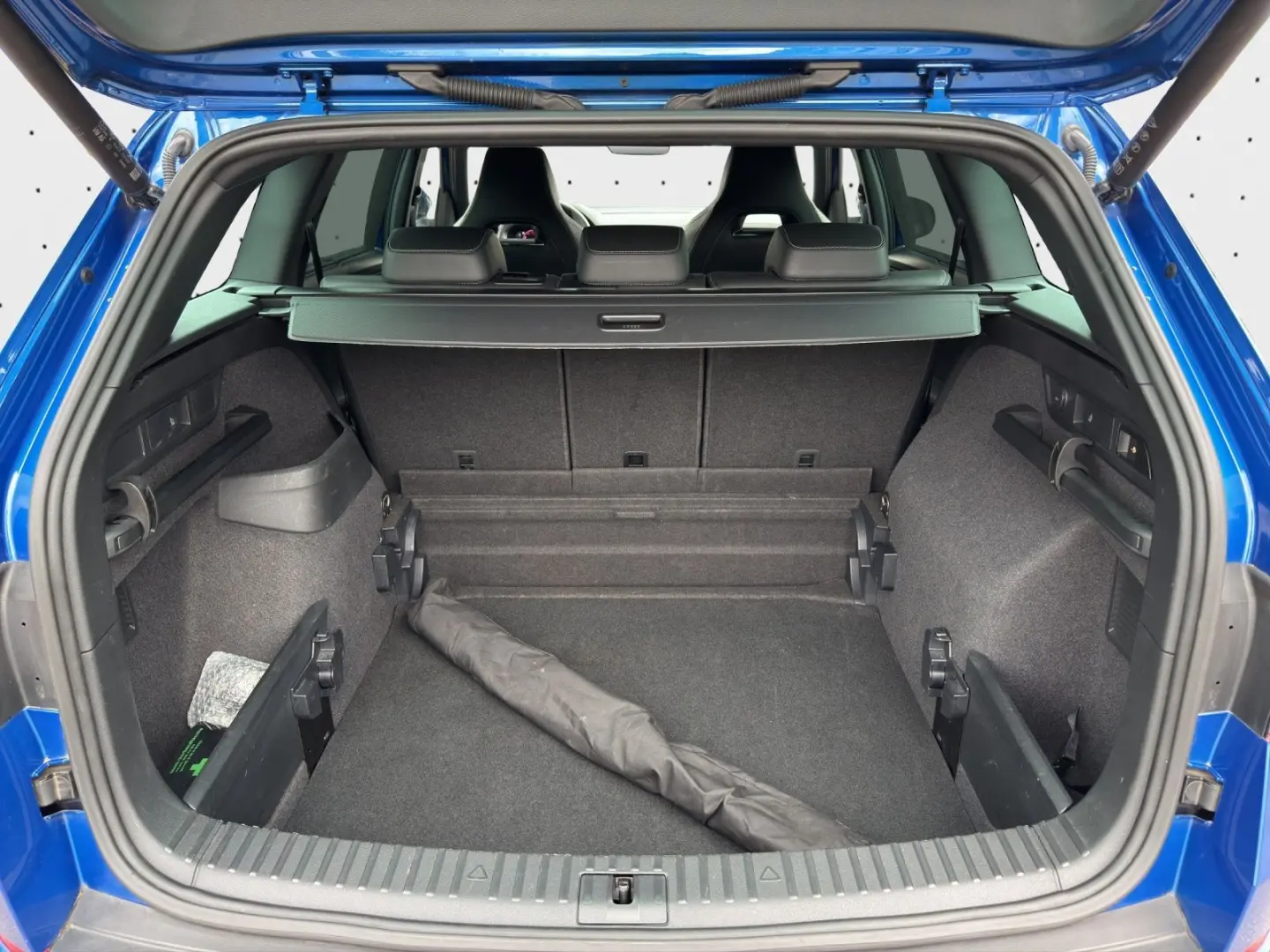 Kodiaq Sportline 2.0 TSI 4x4  NAVI AHK KAM STDHZ