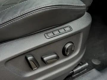 Kodiaq Sportline 2.0 TSI 4x4  NAVI AHK KAM STDHZ