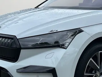 Enyaq 80 x Sportline  HEAD-UP MATRIX KAMERA NAVI