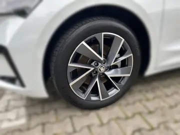 Enyaq 80 x Sportline  HEAD-UP MATRIX KAMERA NAVI