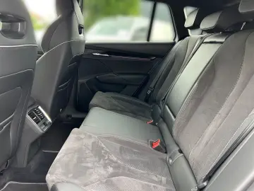 Enyaq 80 x Sportline  HEAD-UP MATRIX KAMERA NAVI