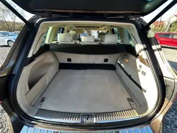 Volkswagen Touareg Full Option