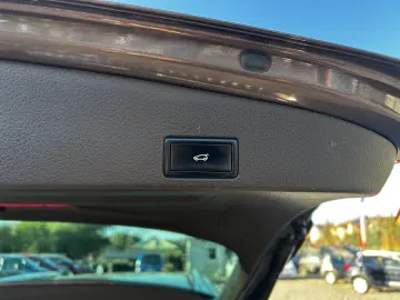 Volkswagen Touareg Full Option