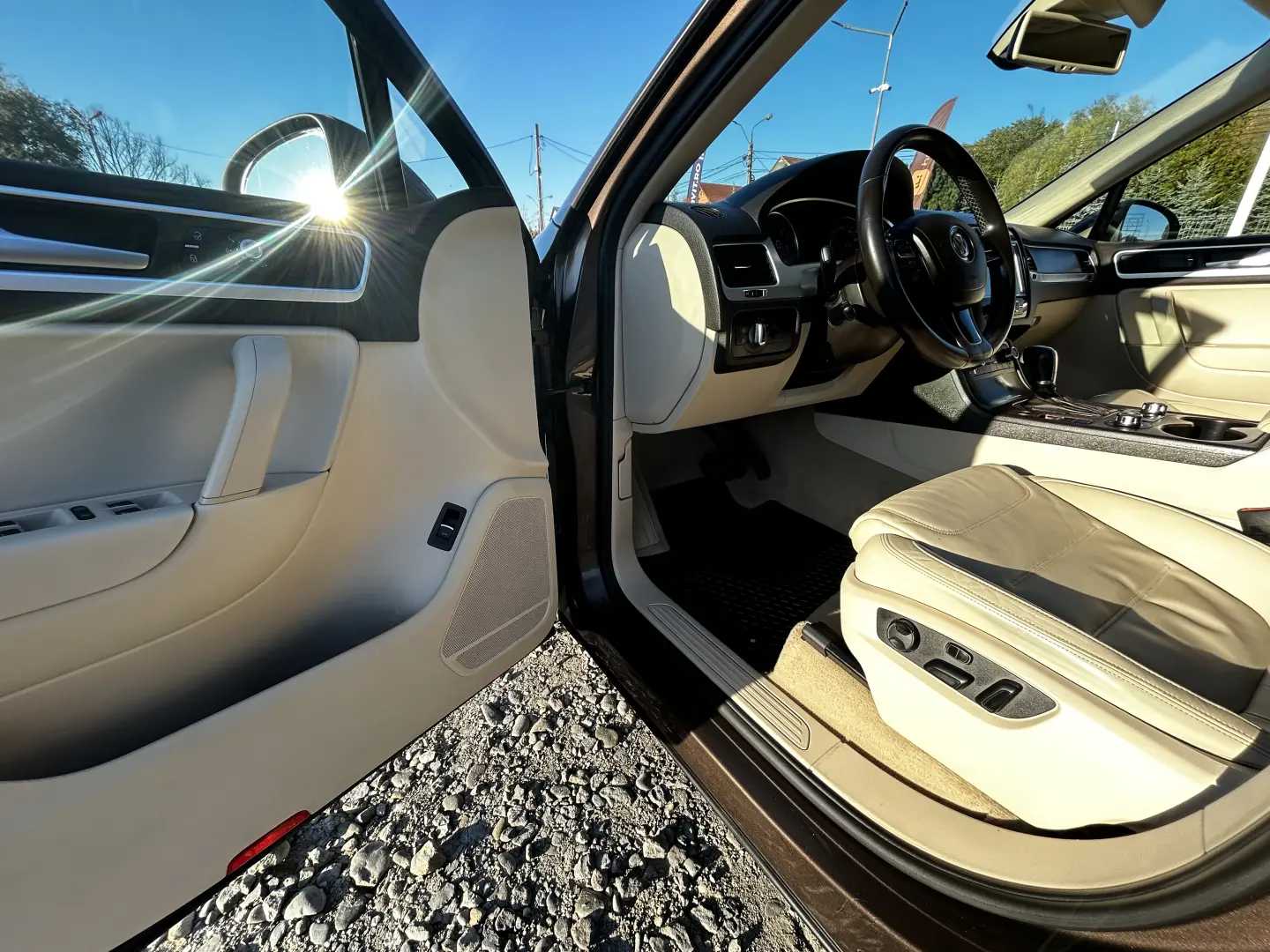 Volkswagen Touareg Full Option