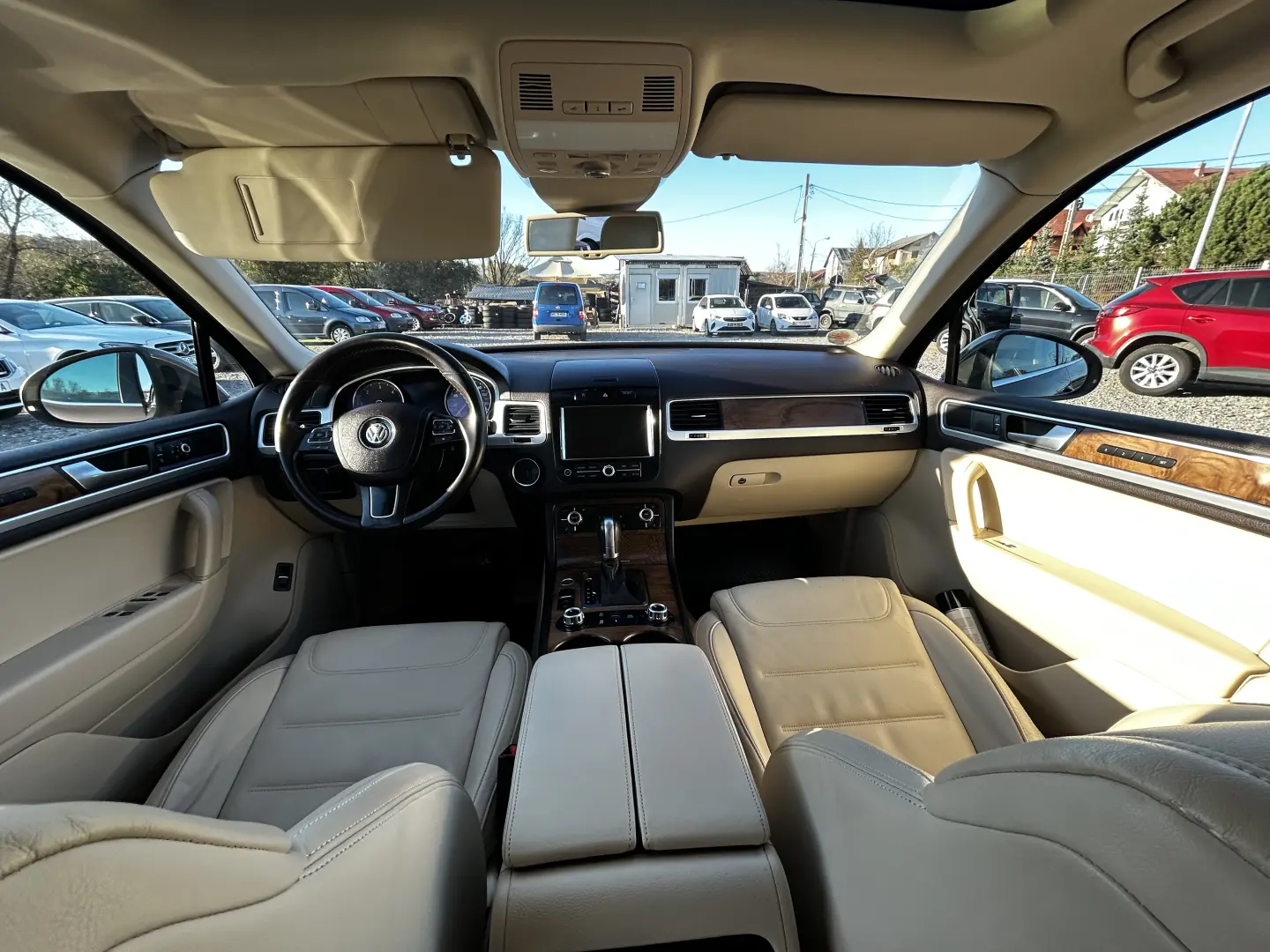 Volkswagen Touareg Full Option