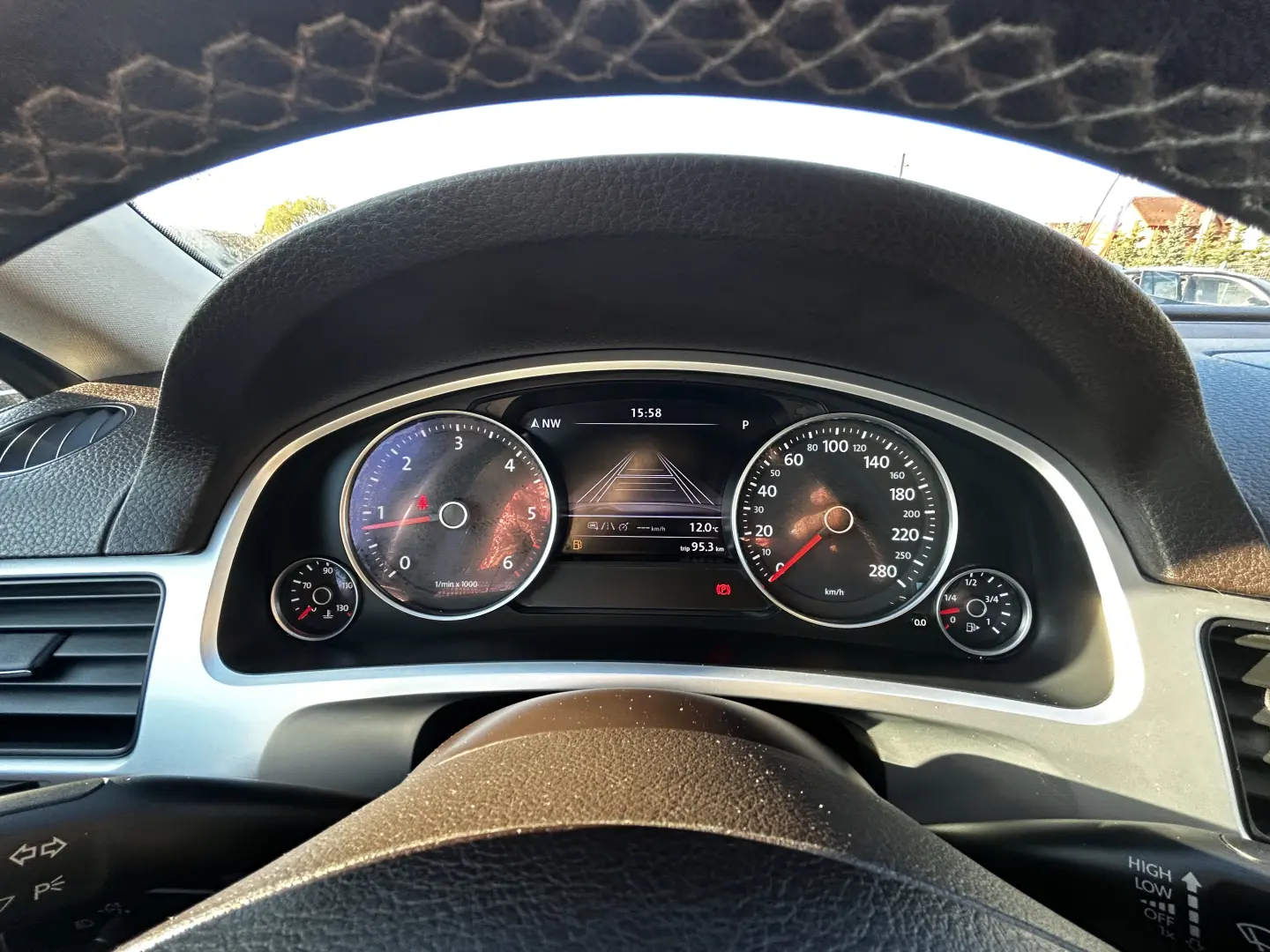 Volkswagen Touareg Full Option