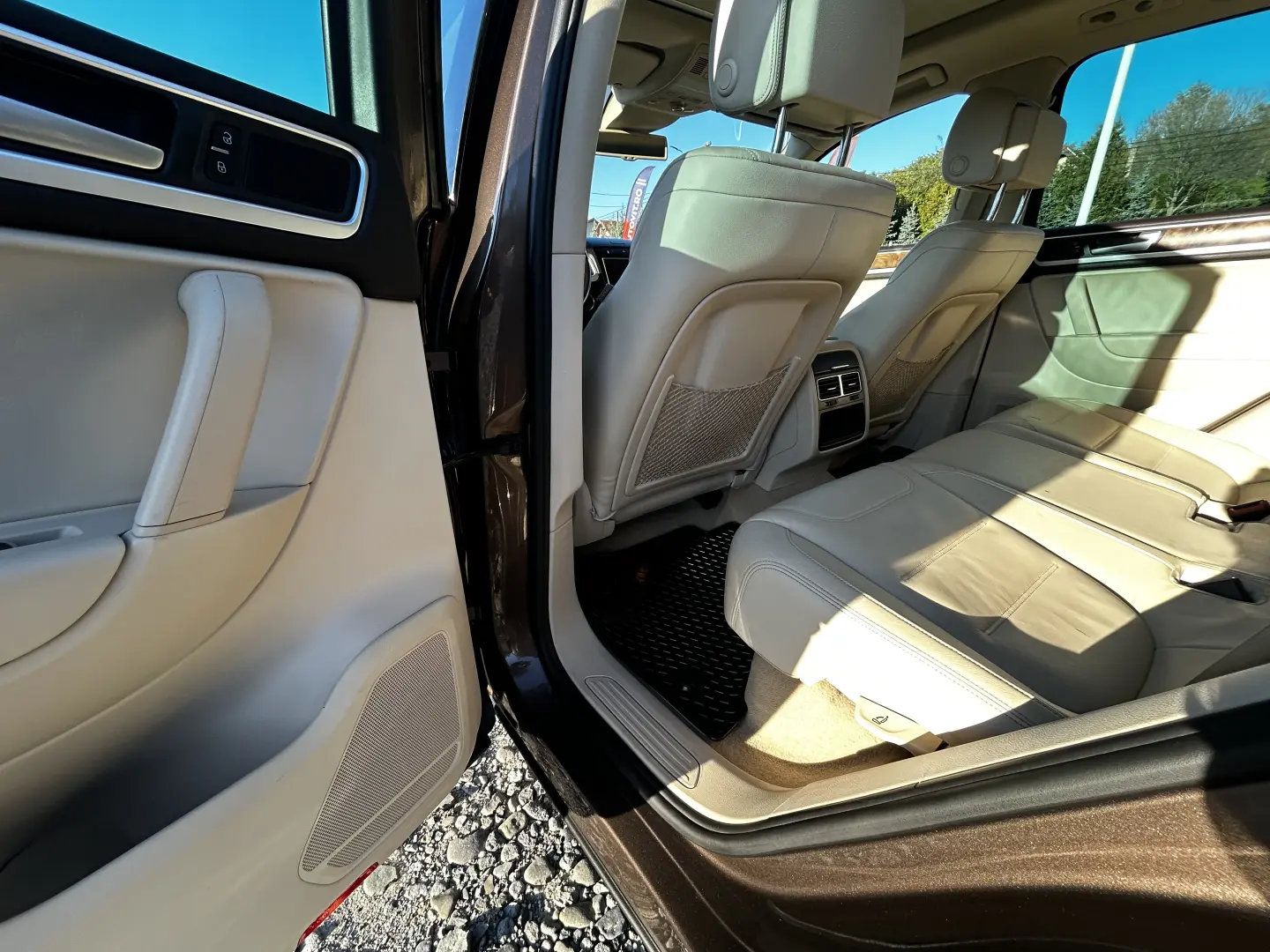 Volkswagen Touareg Full Option