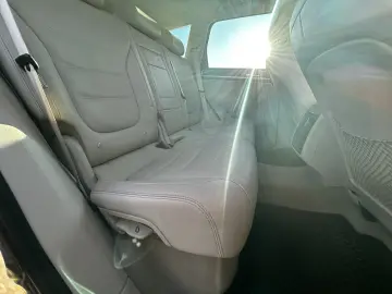 Volkswagen Touareg Full Option