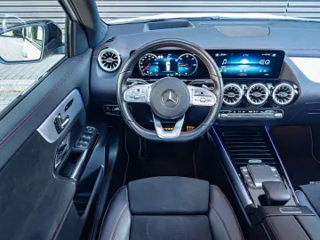 EQA 300 4Matic PANO.NIGHT.MEMORY.360 HUD