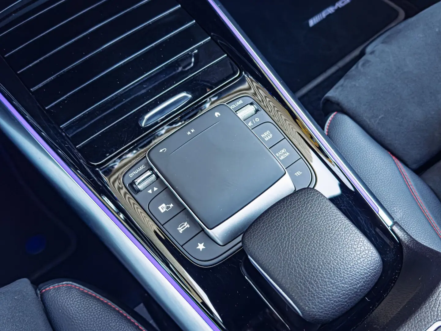 EQA 300 4Matic PANO.NIGHT.MEMORY.360 HUD