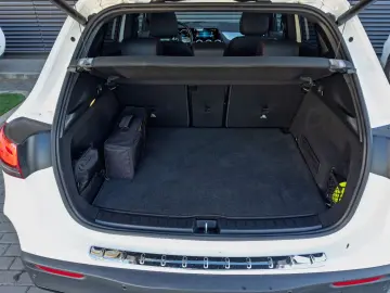 EQA 300 4Matic PANO.NIGHT.MEMORY.360 HUD