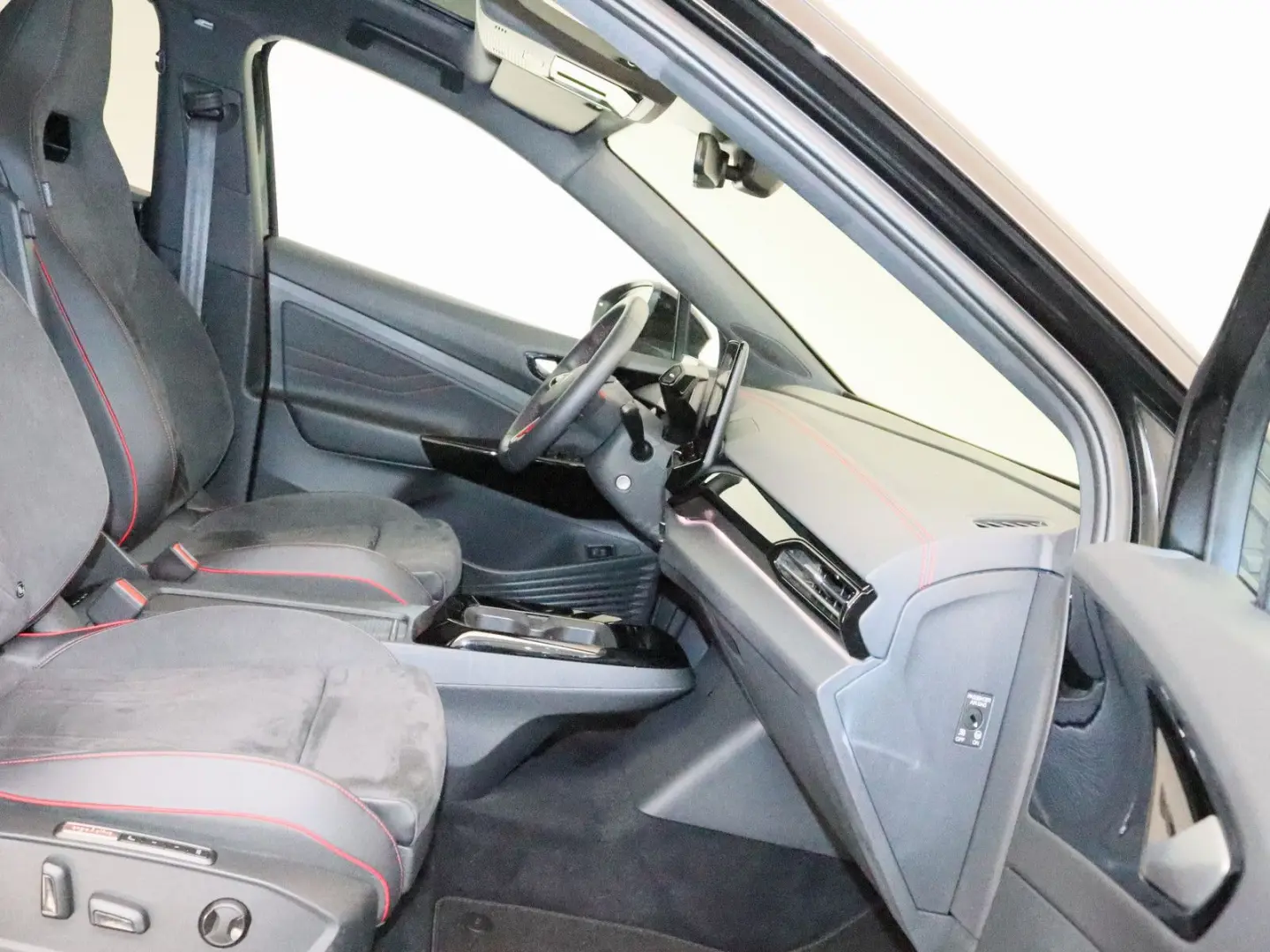 ID.5 GTX 4Motion AHK 360  MATRIX-LED PANO HUD