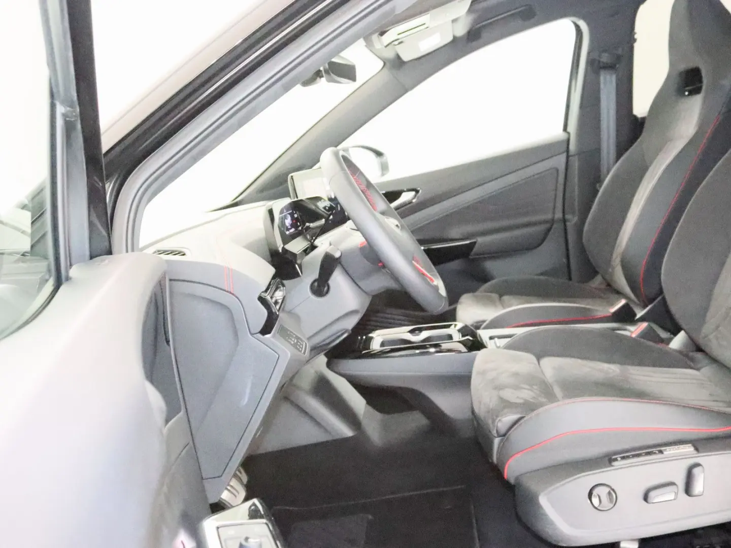 ID.5 GTX 4Motion AHK 360  MATRIX-LED PANO HUD