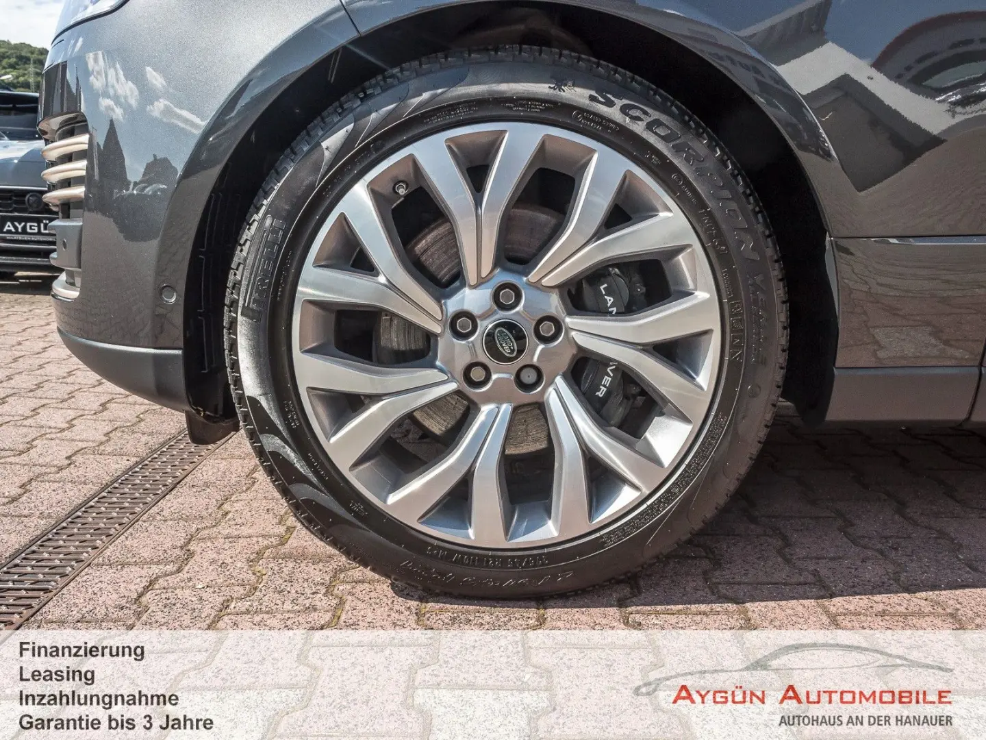 Range Rover P400e Fifty Autobiography Pano HUD