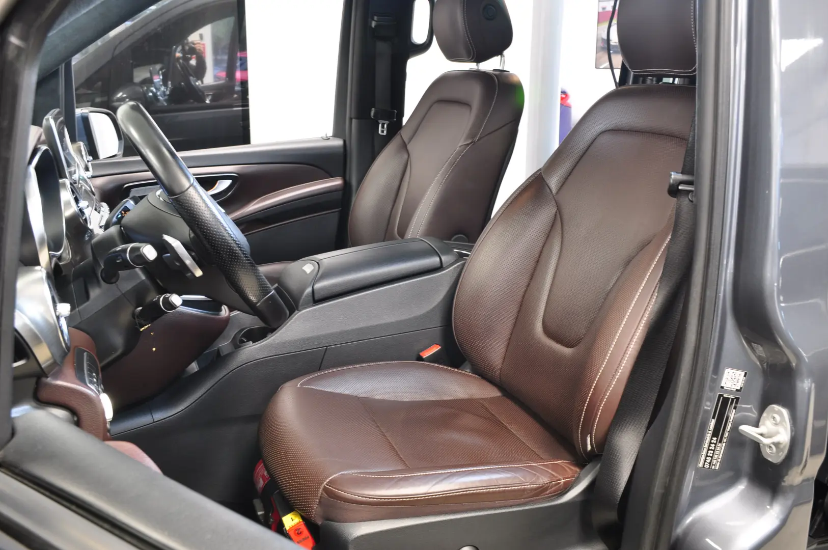 MB V220 d 4Matic EXKLUSIV AMG Sc Ventilate BURMESTER