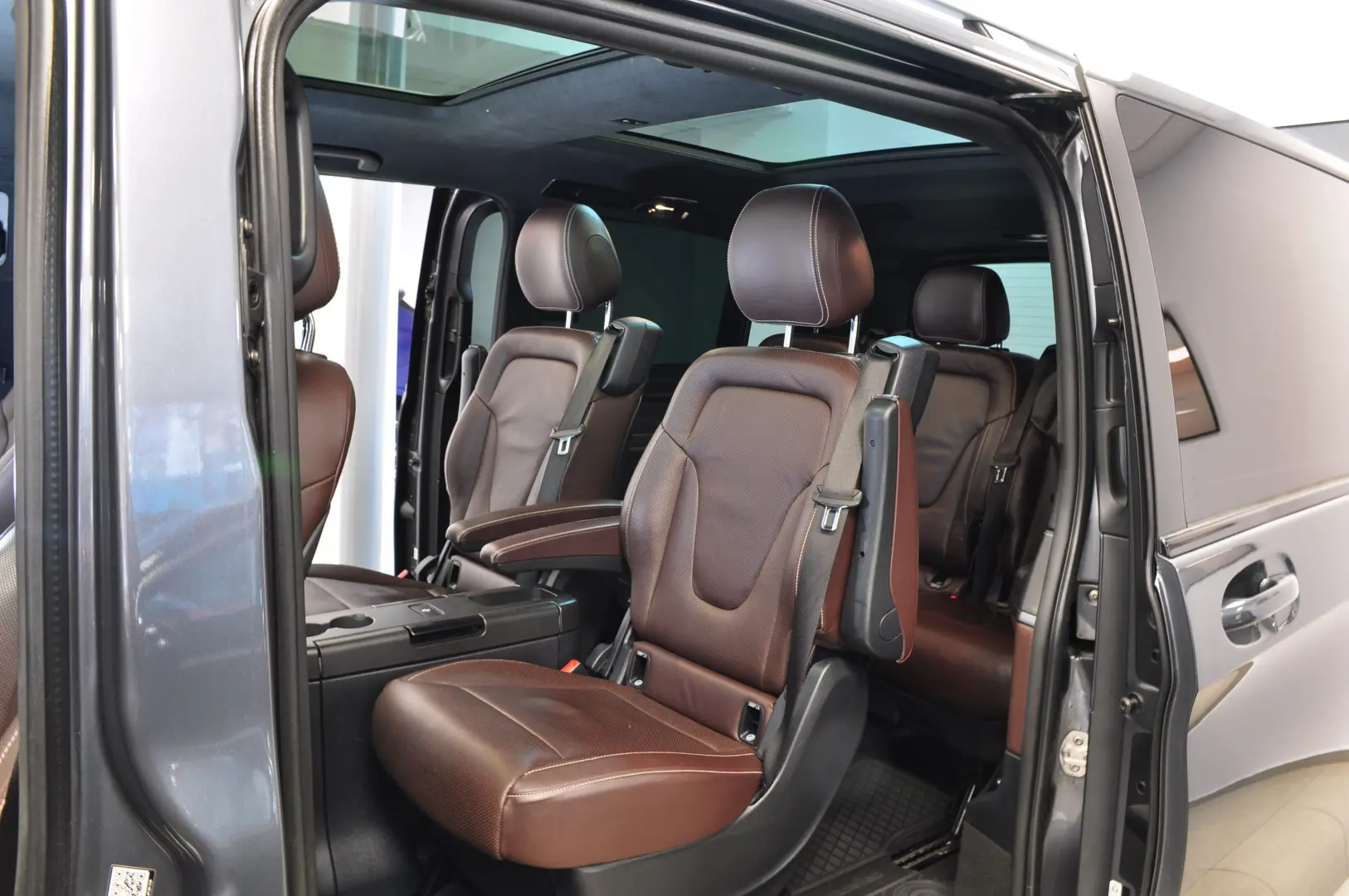 MB V220 d 4Matic EXKLUSIV AMG Sc Ventilate BURMESTER