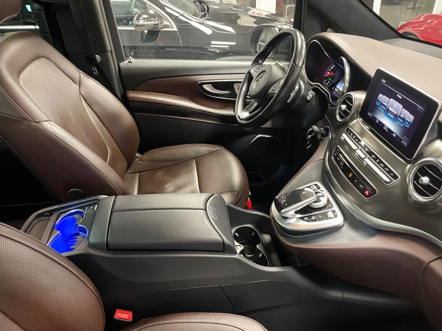 MB V220 d 4Matic EXKLUSIV AMG Sc Ventilate BURMESTER