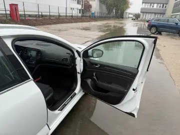 RENAULTMEGANE IV  GRAND TOUR 1.3 TCE