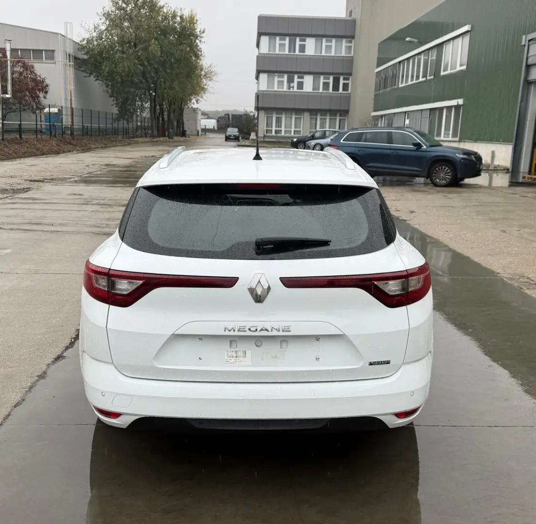 RENAULTMEGANE IV  GRAND TOUR 1.3 TCE